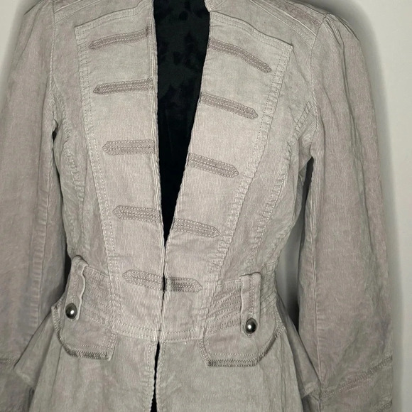 NWOT White house black market Grey Utility
Blazer Jacket size 4 - Picture 13 of 16